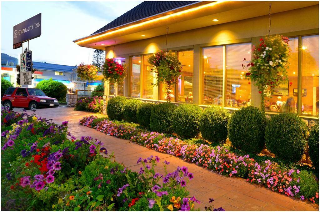 The Hospitality Inn ポート・アルバーニ エクステリア 写真